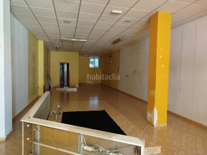 Foto 68dcbcaa-f169-4e63-8a24-9d23dfced319. Alquiler local comercial en Maracena