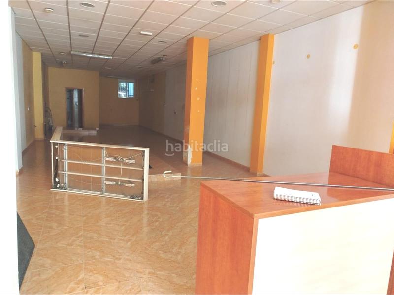 Foto dabbb7f7-cf72-4ba4-bf52-c53393e2b1be. Alquiler local comercial en Maracena