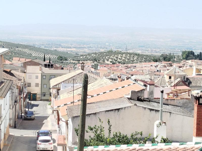 Foto fb64edbf-0dba-46c1-ac90-9e633d84d13e. Casa aparellada amb calefacció aparcament piscina a Güevéjar