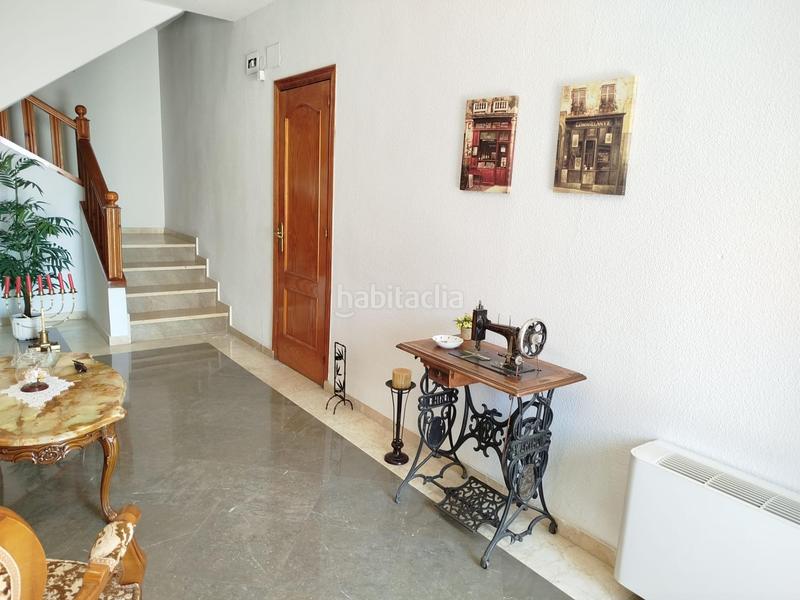 Foto fc91ef01-fdb6-4f9f-a821-c6a8053f2186. Casa aparellada amb calefacció aparcament piscina a Güevéjar