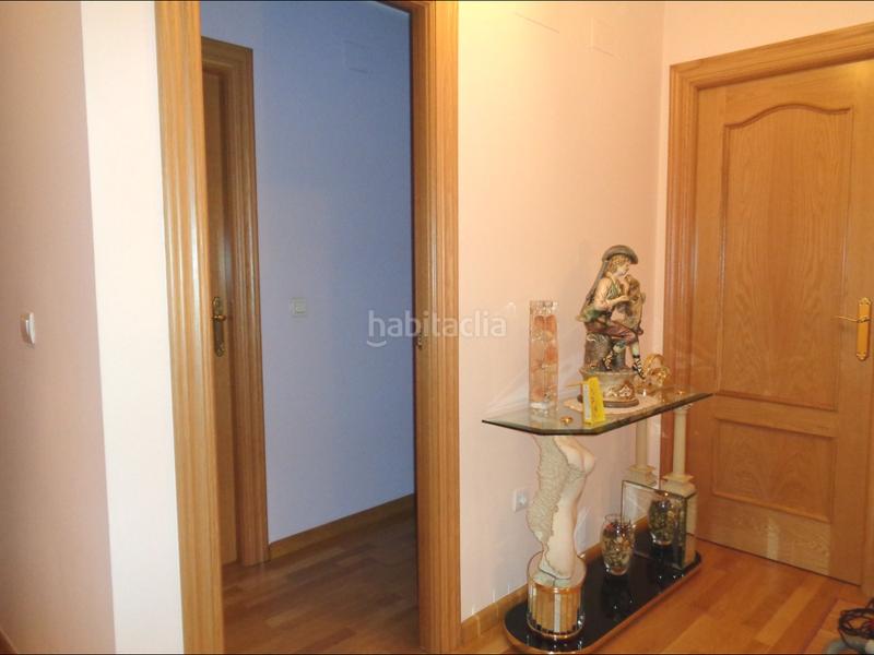 Foto a7ca1435-0c17-41f4-a751-aa0fc6515a1a. Semi detached house with heating parking in Maracena