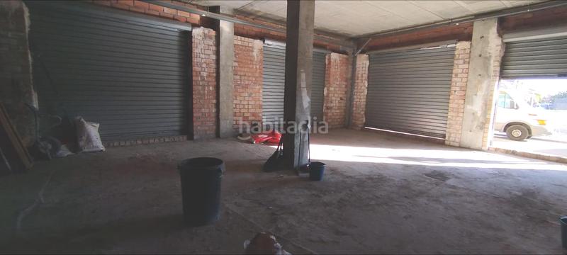 Foto 54f7b716-072c-4bb5-a92f-7ce76de9a902. Location local commercial dans Atarfe