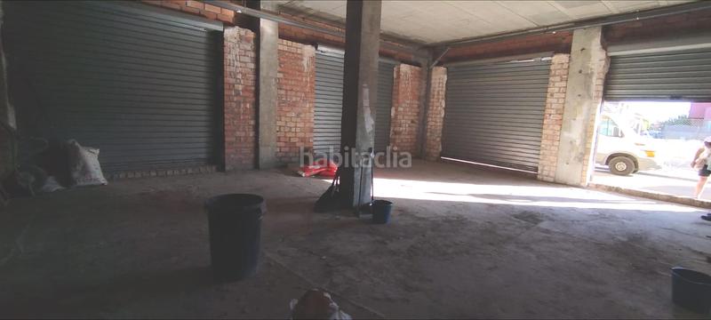 Foto a121e5f9-8f78-4a1e-b4e8-3a083dbe6160. Location local commercial dans Atarfe