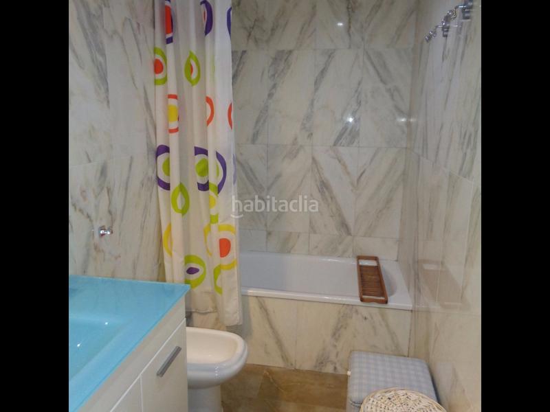 Foto f0e54edb-e476-4b4e-abe1-3059c78e3bba. Alquiler piso  junto comisaria de policia en Av. F. Garcia Lorca - Nueva Estación Autobuses Granada