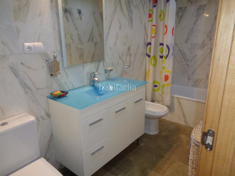 Foto 7ea7d8b6-0b33-4650-bf61-15e2656d0702. Lloguer pis amb calefacció aparcament piscina a Av. F. Garcia Lorca - Nueva Estación Autobuses Granada