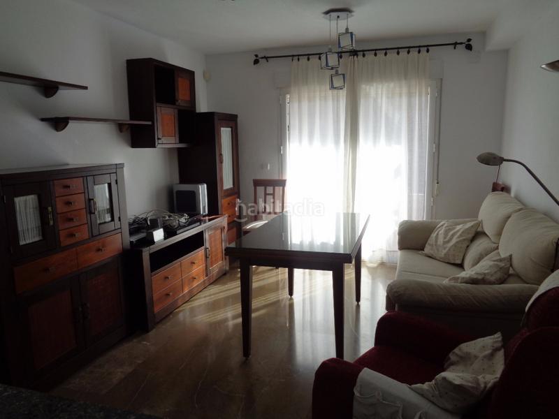 Foto bb067ca4-55b7-4c7e-9dd3-604088523e92. Lloguer pis amb calefacció aparcament piscina a Av. F. Garcia Lorca - Nueva Estación Autobuses Granada