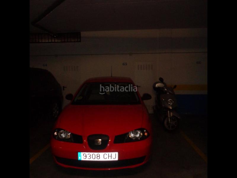 Foto ec05fcdf-b681-4c85-ad3c-539607a7aa14. Lloguer pis amb calefacció aparcament piscina a Av. F. Garcia Lorca - Nueva Estación Autobuses Granada