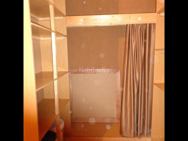 Foto f6f19fc2-92a5-4b00-be3a-a161d2dd8e66. Lloguer pis amb calefacció aparcament piscina a Av. F. Garcia Lorca - Nueva Estación Autobuses Granada