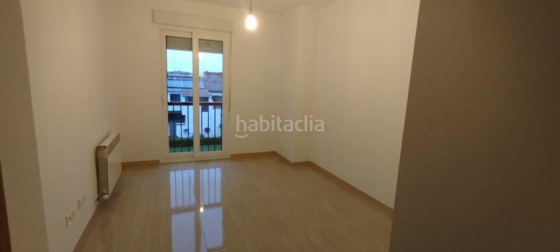 Foto b8d5a8f6-126d-41d1-b4a7-35dbe3c6e8d0. Location appartement avec chauffage parking piscine dans Granada