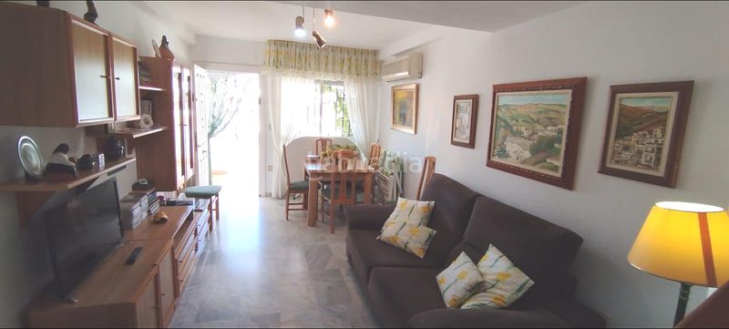 Foto 310e5e7b-950c-45cf-bf4f-ab39dc6a3c90. Casa adosada en Calahonda - Carchuna Motril