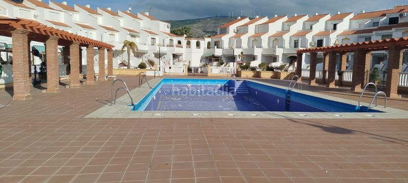 Foto c91e7aae-403e-4fb6-90c6-33eb55d52341. Casa adossada amb aparcament piscina a Calahonda - Carchuna Motril