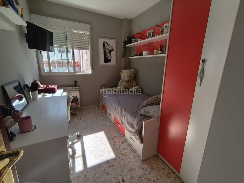 Foto 5be31283-5125-4715-ba98-55540fa1c147. Casa adossada amb calefacció aparcament a Maracena