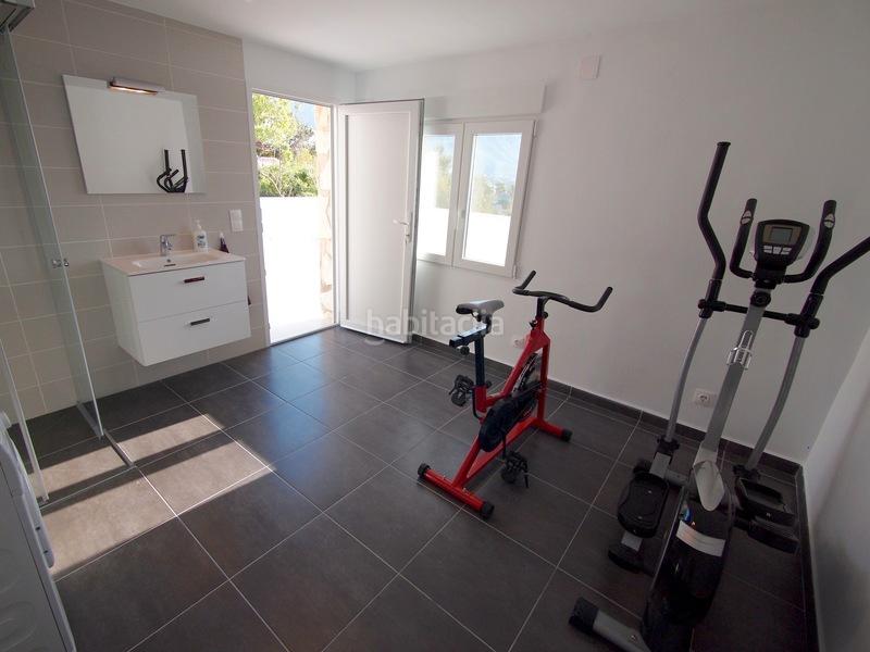 Foto 0dd946d4-d199-4d03-b7d7-6f66bff798f2. Chalet avec parking piscine dans Las Rotas / Les Rotes Dénia