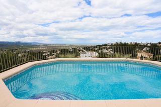 Maison à Urbanización montepego ii ràfol 162. Villa "pura vida" en montepego – rafol d’almúnia: tranquilidad,