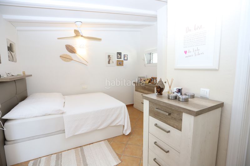 Foto 4551e3d4-9df4-483c-a925-52cc83548cad. Xalet a camí guadiana 28 a Poblets (els)