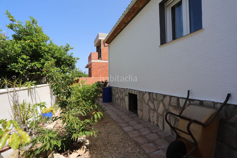 Foto bde295c5-1e4c-4519-a8d9-b6222d5e63e4. Xalet a camí guadiana 28 a Poblets (els)