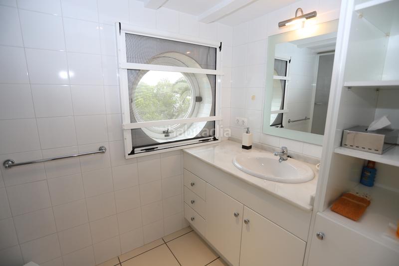 Foto c99b3505-0b70-4d25-a7e7-244996ef8f2f. Chalet in carrer siri 25 in Las Rotas / Les Rotes Dénia