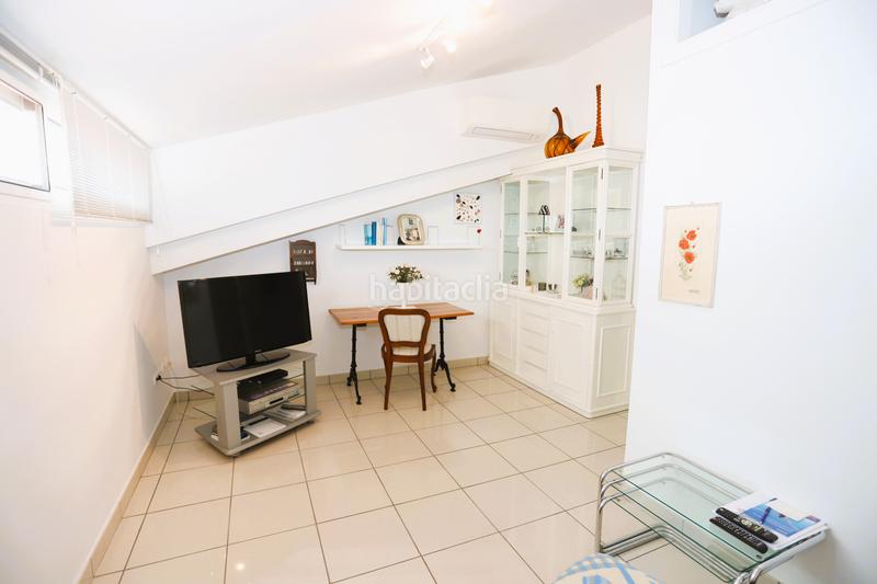 Foto d8c6918e-bbdb-404d-9ab1-60353cee9d51. Chalet in carrer siri 25 in Las Rotas / Les Rotes Dénia