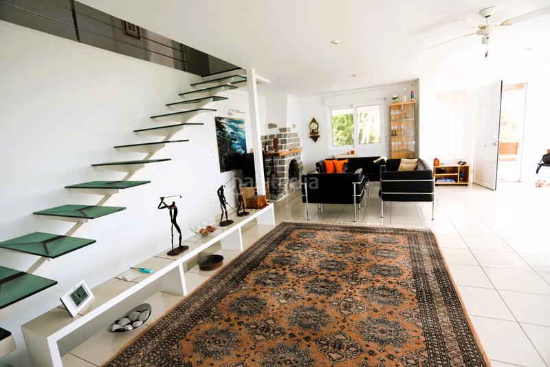 Foto e929e782-6512-41a4-a6da-5818885a676b. Chalet in carrer siri 25 in Las Rotas / Les Rotes Dénia