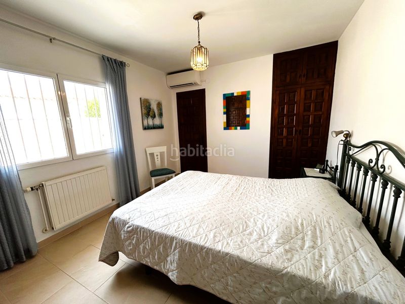 Foto ce3185ee-1b47-42b3-bff5-cc42731376d2. Xalet a n/a a Poblets (els)