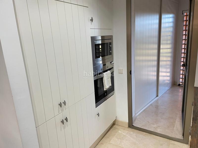 Foto 78b7fd5b-9a02-489f-8f7f-1f1ec01cbedf. Apartment with heating pool in Bel - Air Estepona