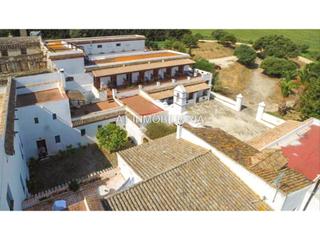 Casa a Barbate. Casa 20 habitaciones venta barbate