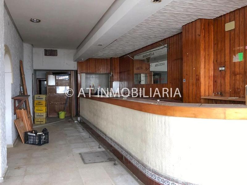 Foto 2882b1d6-1e12-49ea-9cb0-76a10d0e8e52. Local comercial a Asdrúbal - Bahía Blanca Cádiz