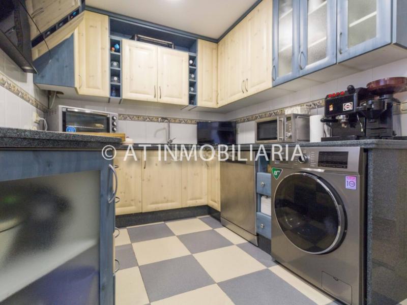 Foto a096edb1-cf8c-44e5-b0c8-198fefd550a5. Appartamento in Paseo Marítimo - San José - La Laguna Cádiz