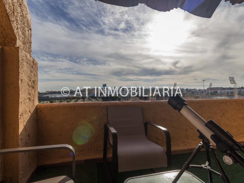 Foto 19cdb7bd-47e0-4c6d-b09b-4e3b35178764. Duplex con parcheggio piscina in León Herrero - Bahía sur San Fernando