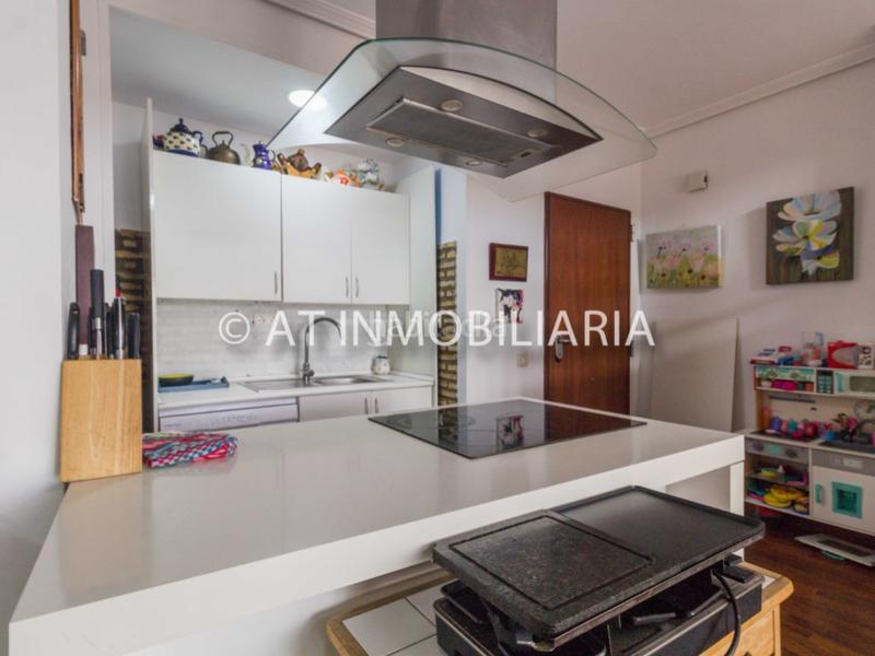 Foto 8920b5cd-ddca-4e35-90db-87c67cbe11bb. Duplex con parcheggio piscina in León Herrero - Bahía sur San Fernando