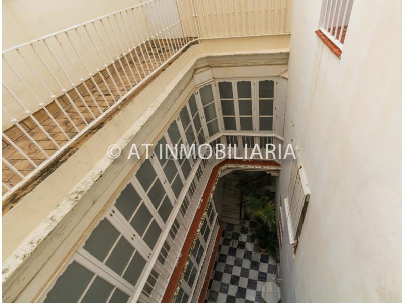 Foto b2e10e4d-cac3-484d-aa46-4a8bad8b3930. Piso  2 habitaciones venta en Centro Histórico Cádiz