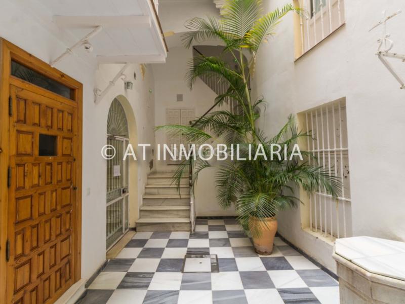 Foto d0374a26-c21a-439f-8822-f42ab4b8764a. Piso  2 habitaciones venta en Centro Histórico Cádiz
