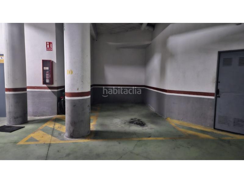 Foto 4225f046-5e84-43f6-be31-42ed53c6f3d9. Posto auto in Paseo Marítimo - San José - La Laguna Cádiz