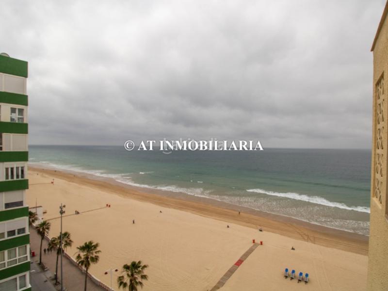 Foto ce4410b1-888f-4613-8aab-190c3154e565. Appartement dans Paseo Marítimo - San José - La Laguna Cádiz
