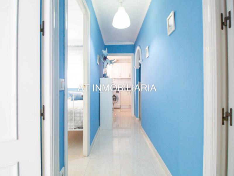 Foto bab6368f-4314-4365-946e-8f248a2a2158. Piso  3 habitaciones venta en Paseo Marítimo - San José - La Laguna Cádiz