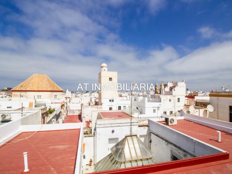 Foto 3fa6d57a-d4ff-4a28-99c9-a633641a4c59. Piso  3 habitaciones venta en Centro Histórico Cádiz