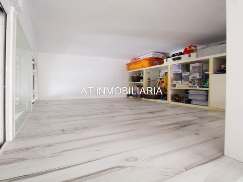 Foto 54df6f21-a574-44d7-adb2-dab76f1859d8. Piso  3 habitaciones venta en Centro Histórico Cádiz