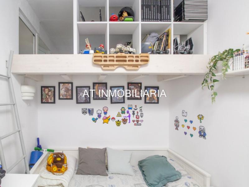 Foto f7b4c92d-0f60-4666-af41-016eb2a5d00a. Piso  3 habitaciones venta en Centro Histórico Cádiz