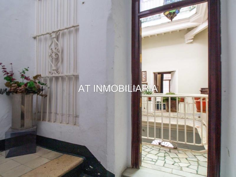 Foto b32b56a2-32f0-4f63-a038-54446808ac9c. Casa amb aparcament a Alameda - Mentidero - Teatro Falla Cádiz