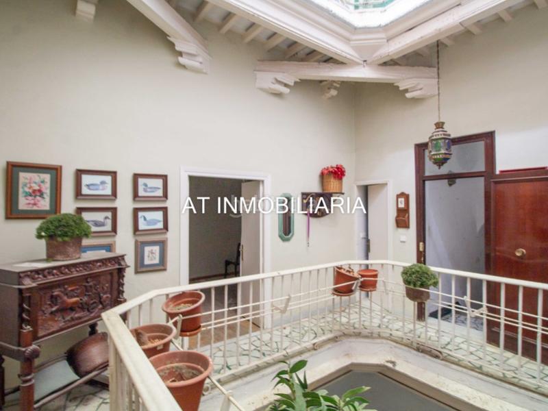 Foto d1be50af-3a94-43f3-a5e9-bd69dd909a80. Casa amb aparcament a Alameda - Mentidero - Teatro Falla Cádiz