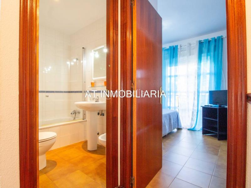 Foto 4ffbd339-a21c-448f-b363-c06dc87679a3. Reihenhaus mit parking pool in La Barrosa Chiclana de la Frontera