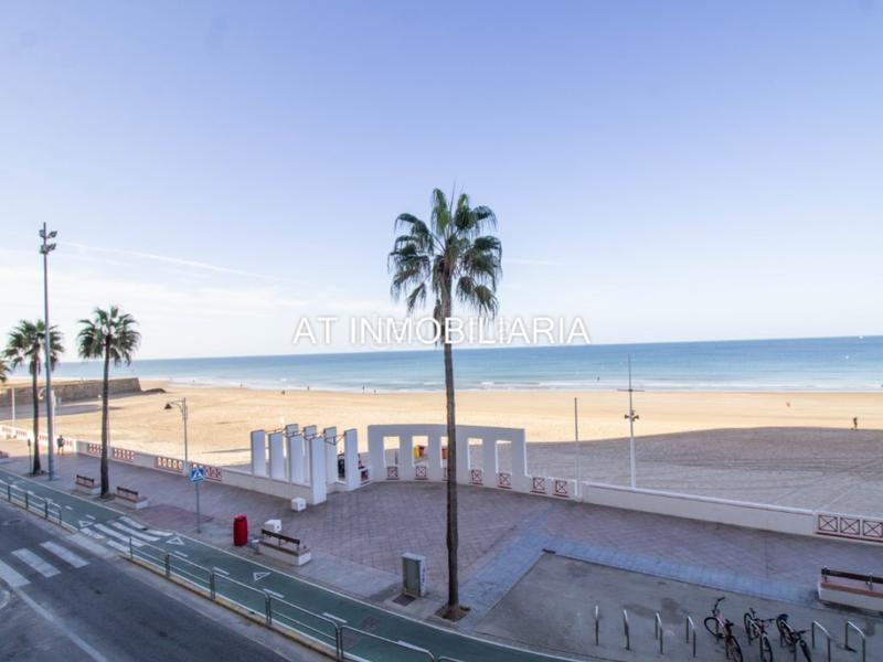 Foto 29fbc87d-9378-481c-a8a9-3581269d4e44. Piso  4 habitaciones venta en Paseo Marítimo - San José - La Laguna Cádiz