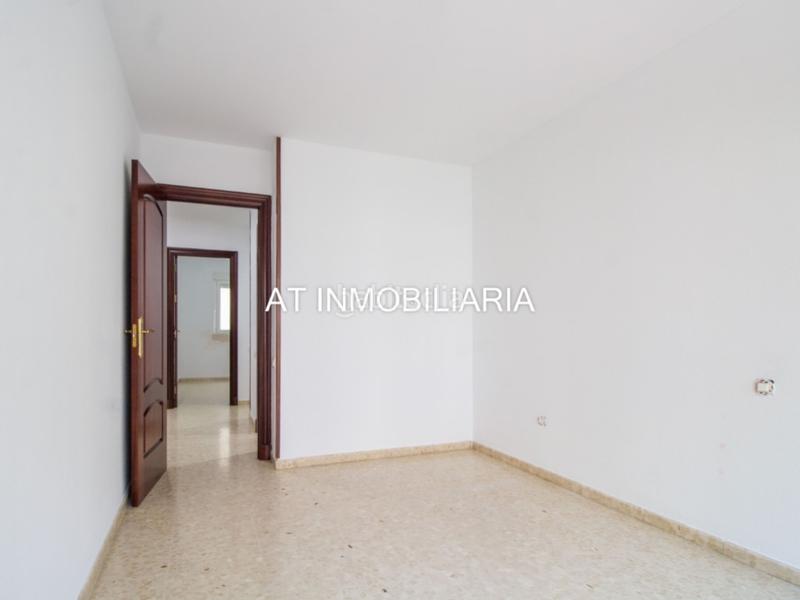 Foto 9d9ed2ee-1198-4a2e-b203-3b76923d1f1d. Flat with parking in Asdrúbal - Bahía Blanca Cádiz