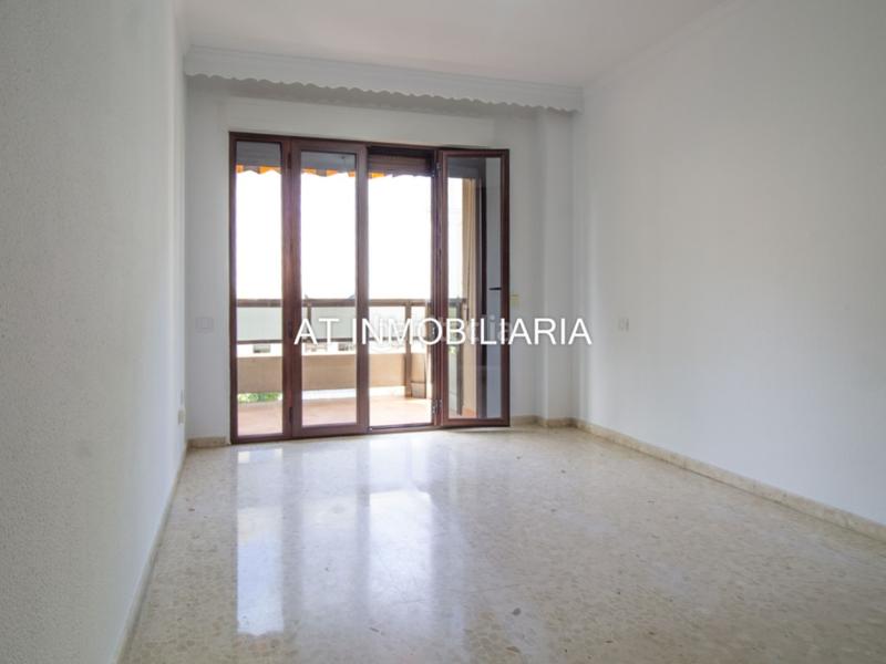 Foto dd9ed99d-6e84-44a5-85e3-03e7f49f6517. Flat with parking in Asdrúbal - Bahía Blanca Cádiz