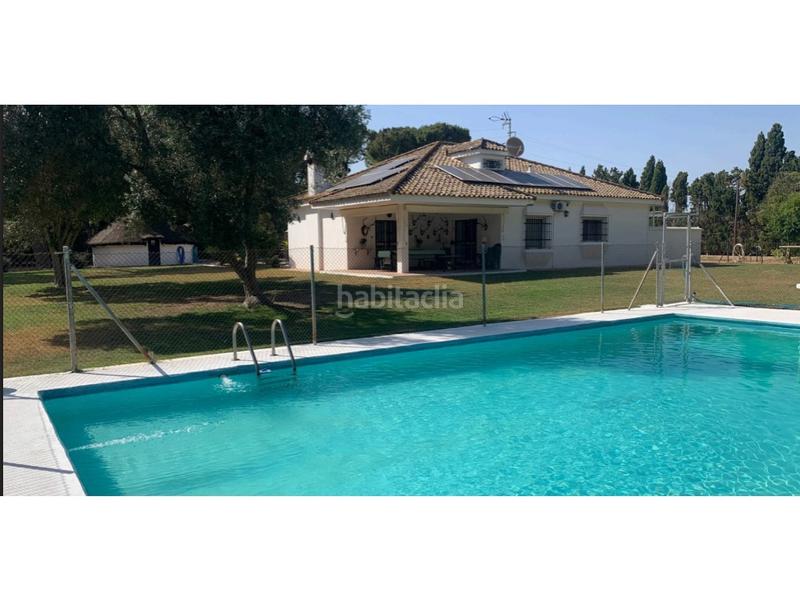 Foto 2c1e6cc6-b85b-4e76-836d-11b2d129e928. Chalet avec parking piscine dans Parque Atlántico - Ronda este Jerez de la Frontera