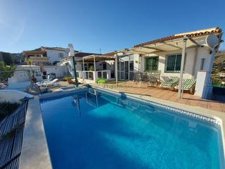 Mas à Torrox Pueblo. Casa de campo en venta en torrox, 4 dormitorios.