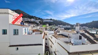 Casa a Cómpeta. Casa pueblo en venta en cómpeta, 3 dormitorios.