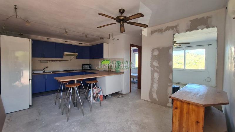 Foto 6885c05d-eece-43ae-97ef-8e48523adb16. Geschäftsraum in Cómpeta