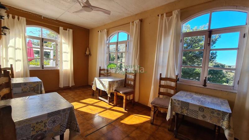 Foto cae47543-be14-41aa-853e-df072e8f0aaa. Geschäftsraum in Cómpeta