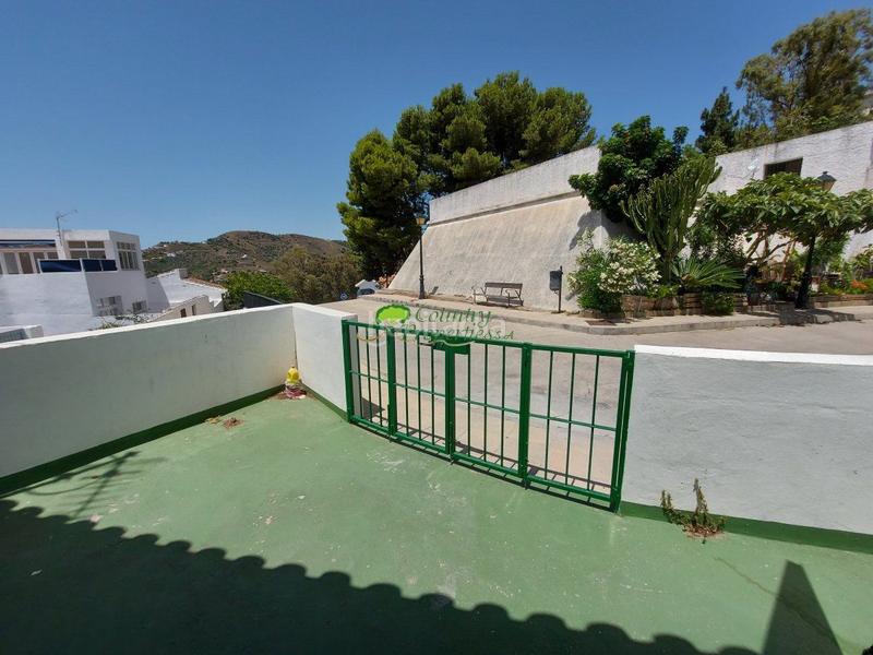 Foto 2804da01-4d93-4f6c-bbd7-998cfefb84af. Maison avec parking dans Torrox pueblo Torrox